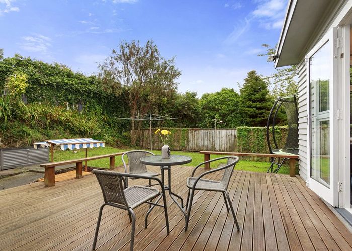  at 8 Lees Grove, Wainuiomata, Lower Hutt, Wellington