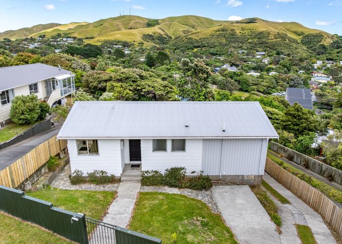  at 73 Sea Vista Drive, Pukerua Bay, Porirua