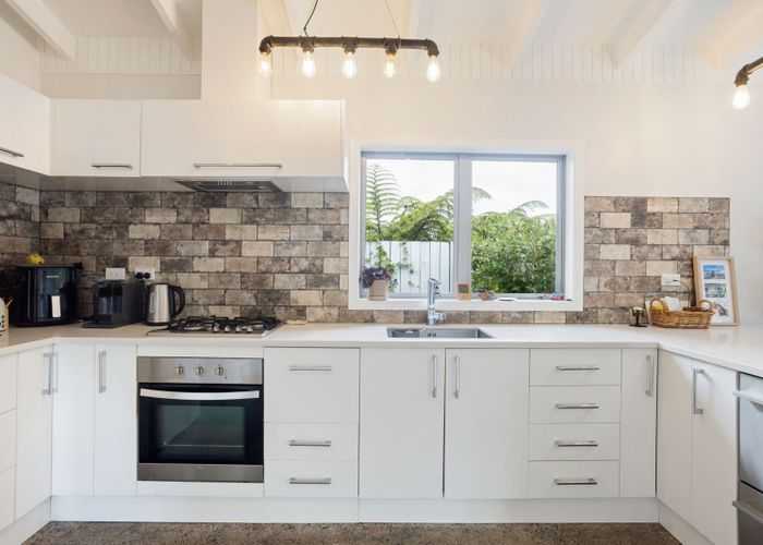  at 2B Roach Street, Maeroa, Hamilton, Waikato