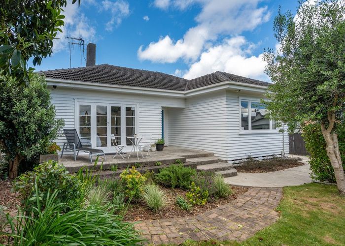  at 40 Enderley Avenue, Enderley, Hamilton, Waikato