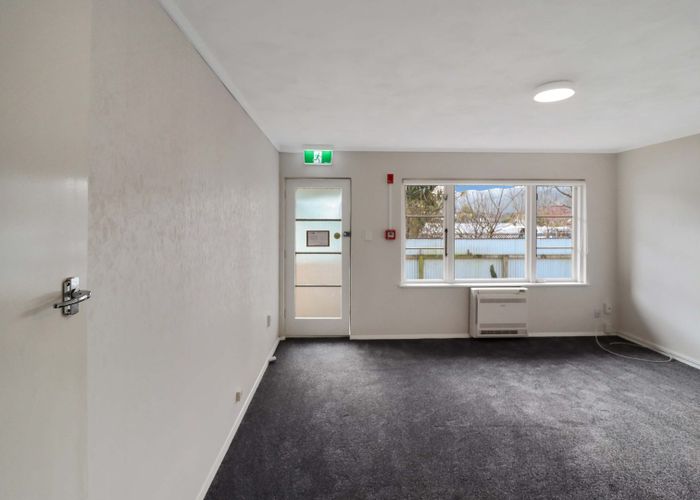  at 5/2 Argyle Grove, Trentham, Upper Hutt, Wellington
