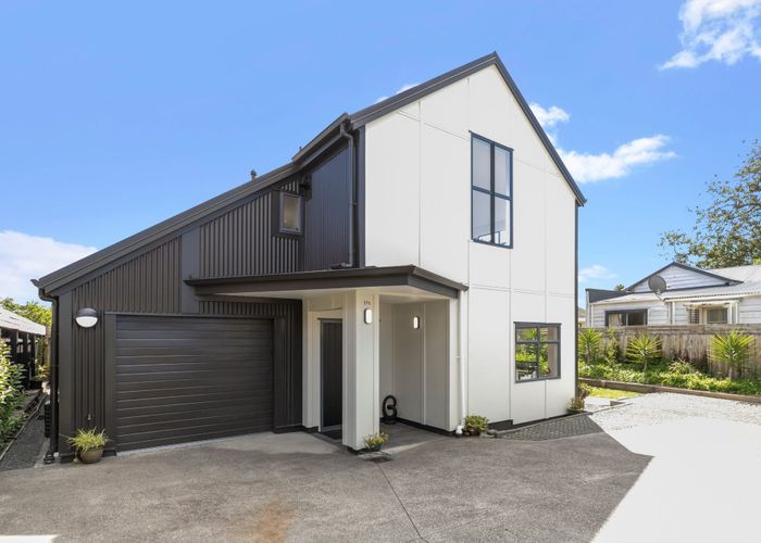  at 176 Rosebank Road, Avondale, Auckland