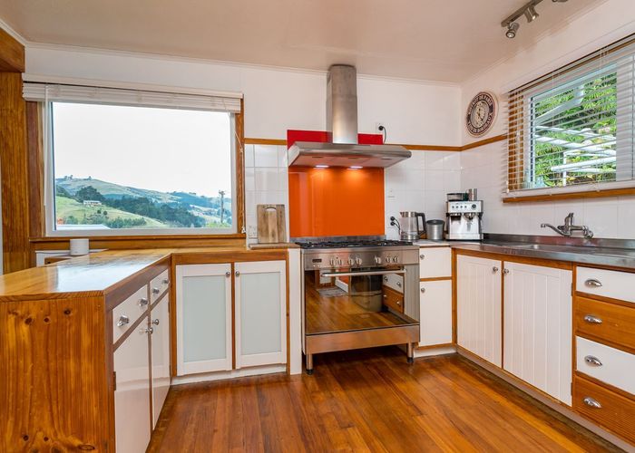  at 6 Harbour Terrace, Careys Bay, Port Chalmers
