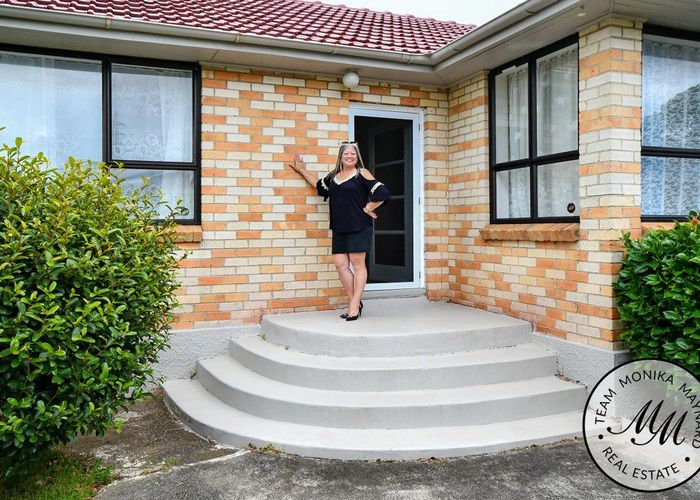  at 5 Crawford Avenue, Mangere Bridge, Manukau City, Auckland