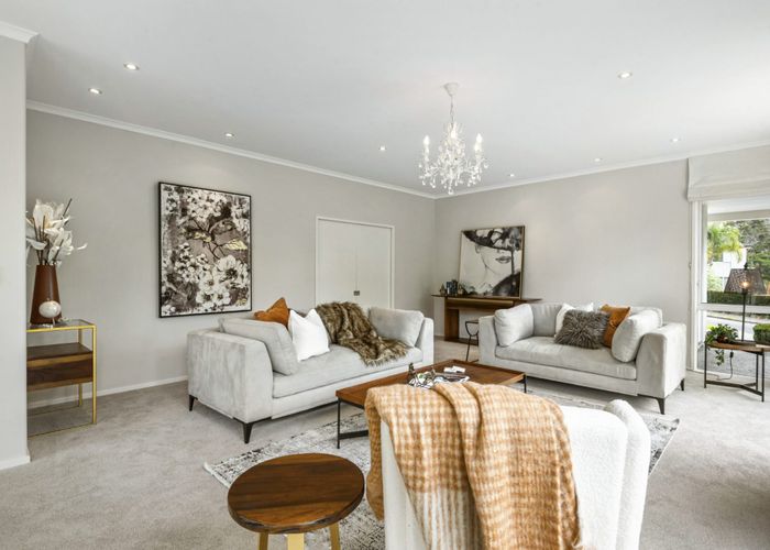 at 47 English Oak Drive, Schnapper Rock, Auckland