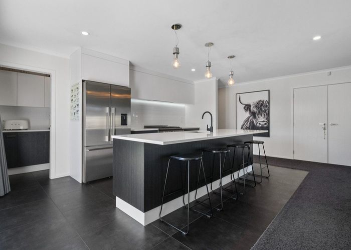  at 6 Waimarama Court, Roslyn, Palmerston North
