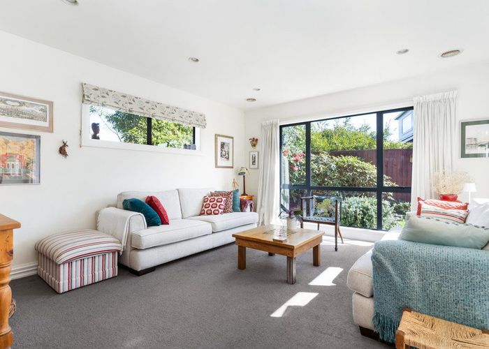 at 41 Dover Street, St Albans, Christchurch