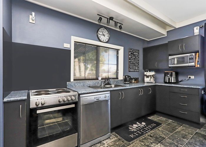  at 809 Princes Street, Parkvale, Hastings