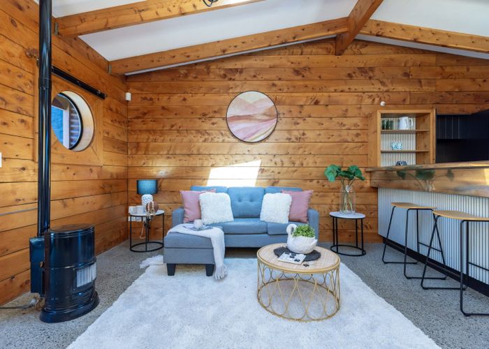  at 102A Seaview RD, PARAPARAUMU BEACH, PARAPARAUMU
