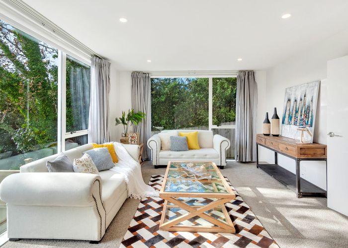 at 1A Alexander Avenue, Torbay, Auckland