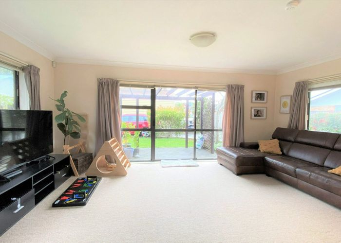  at 2/21 Boyd Ave, Royal Oak, Auckland City, Auckland