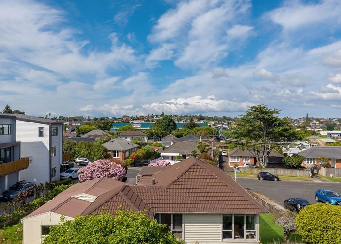  at 5 Haughey Avenue, Three Kings, Auckland