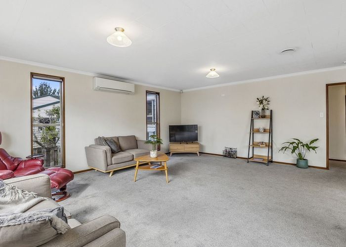  at 11A Allandale Road, Saint Clair, Dunedin