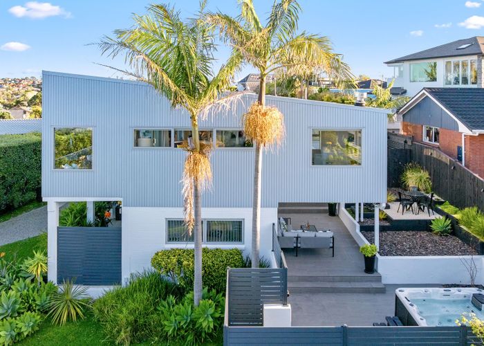  at 10 McCrystal Avenue, Bucklands Beach, Manukau City, Auckland