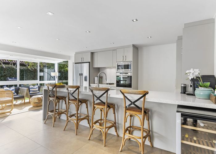  at 18 Corinth Street, Remuera, Auckland