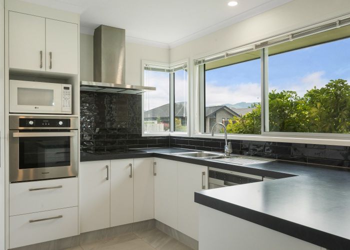  at 8 Eastbank Drive, Katikati, Western Bay Of Plenty, Bay Of Plenty