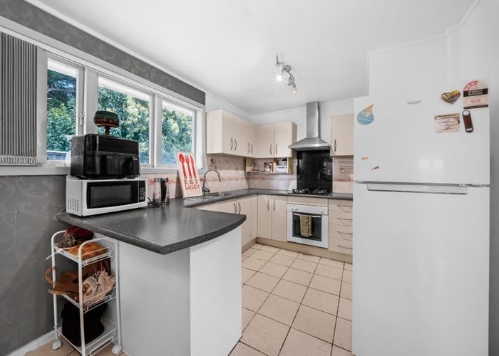  at 2/10A Lupton Road, Manurewa, Manukau City, Auckland