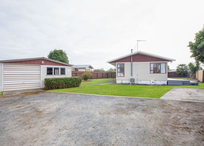  at 13 Katherine Place, Melville, Hamilton, Waikato