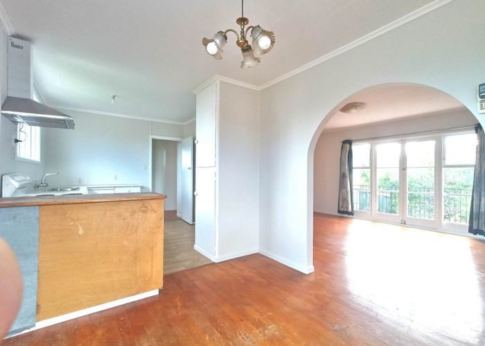  at 38 Larne Ave, Pakuranga Heights, Manukau City, Auckland