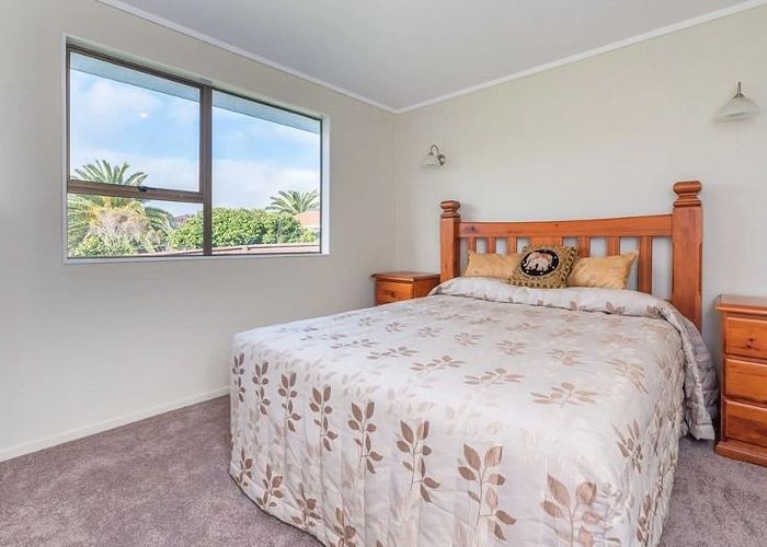  at 13 Freyberg Crescent, Waikanae Beach, Kapiti Coast, Wellington