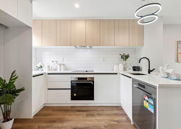  at 23/115 Walmsley Road, Favona, Manukau City, Auckland