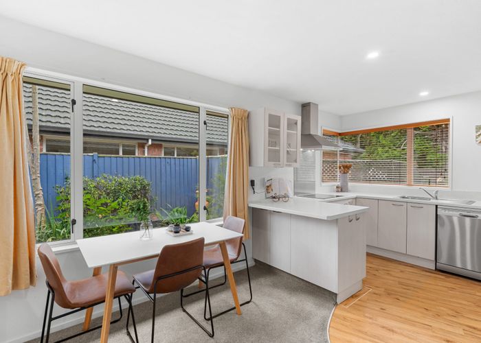  at 3/135 Brookside Terrace, Bryndwr, Christchurch
