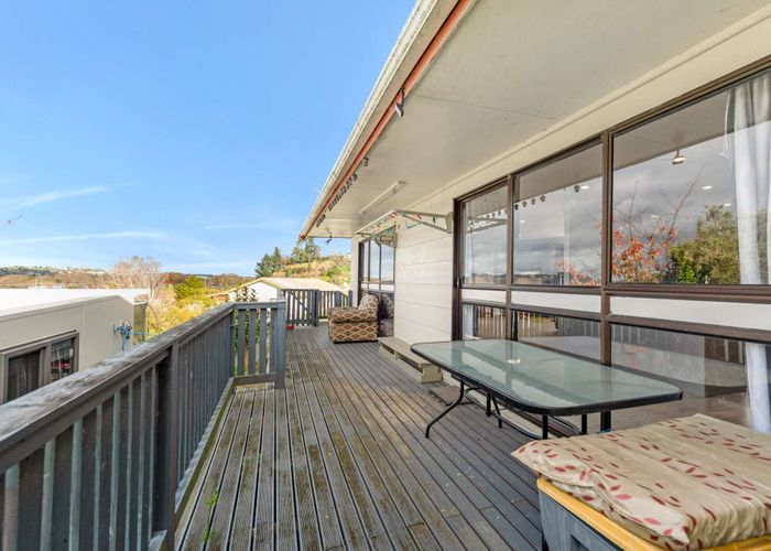  at 8 Parkdale Drive, Aramoho, Whanganui, Manawatu / Whanganui