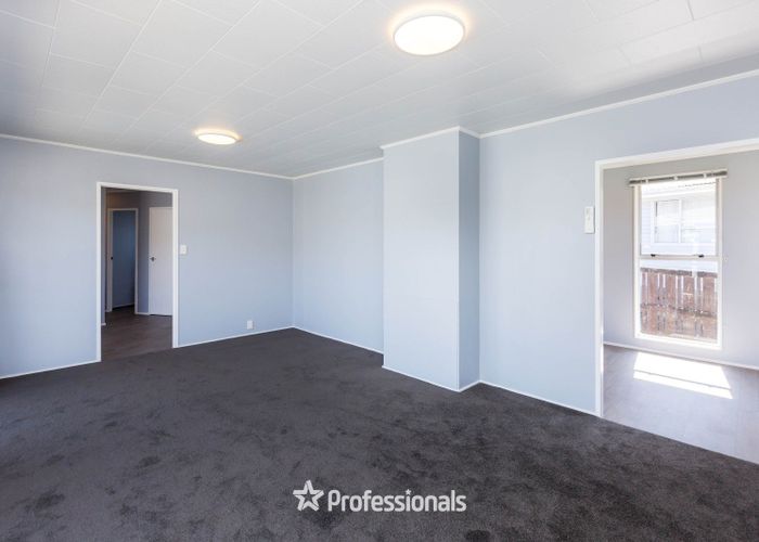  at 23 Blueberry Grove, Timberlea, Upper Hutt
