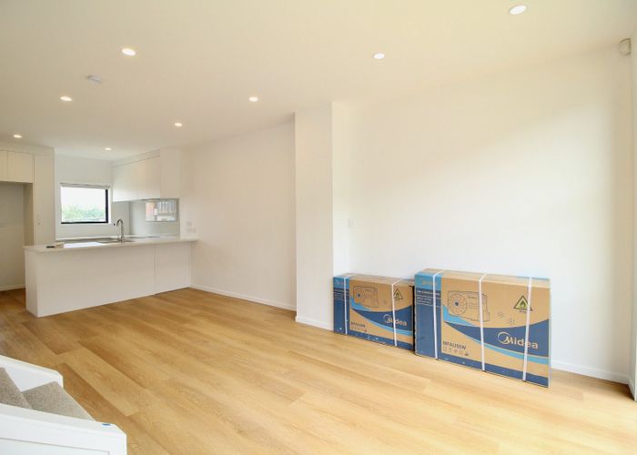  at 69  Tuaiwi St, City Centre, Manukau City, Auckland