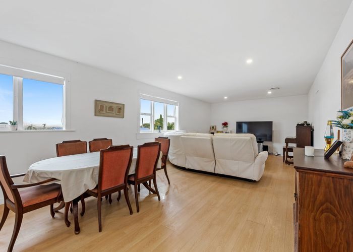  at 33 Karaka Street, Helensville, Rodney, Auckland