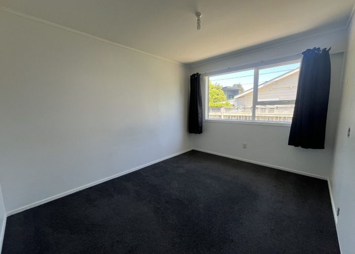  at 4/52 Awatea Street, Ranui Heights, Porirua, Wellington