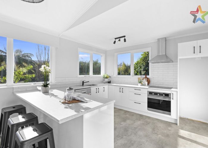  at 84 Holborn Drive, Stokes Valley, Lower Hutt
