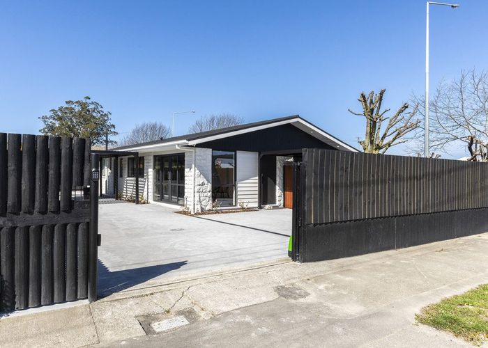  at 2 Cutts Road, Russley, Christchurch City, Canterbury