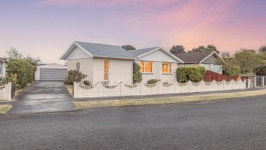  at 19 Kawau Crescent, Bromley, Christchurch