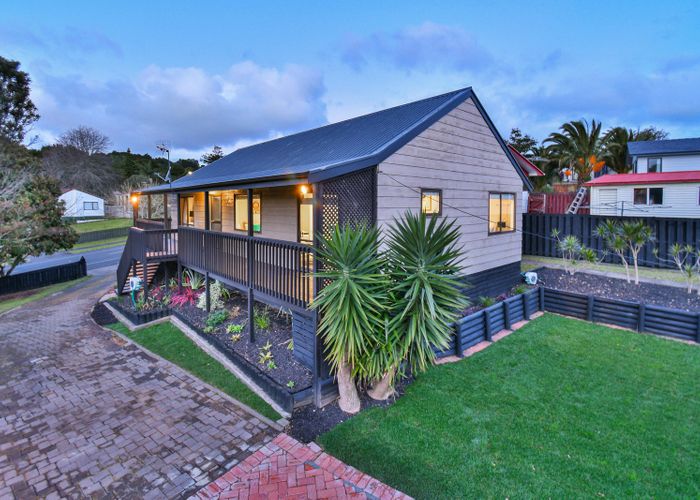  at 5 Ransom Smyth Drive, Goodwood Heights, Auckland