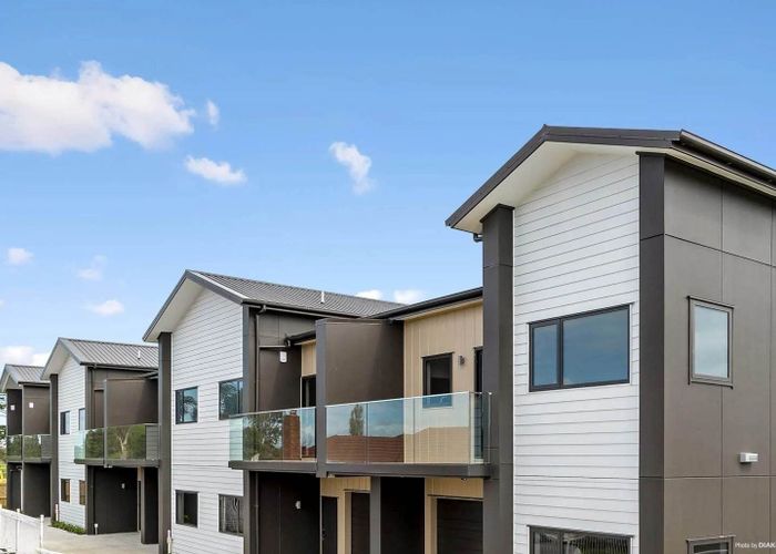  at 23C Great South Road, Papatoetoe, Manukau City, Auckland