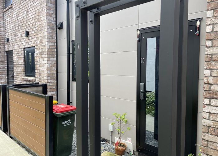  at 10/17 Pearce Crescent, Taita, Lower Hutt, Wellington