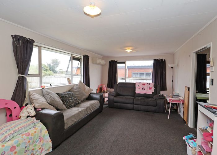  at 41 Ottrey Street, Clifton, Invercargill