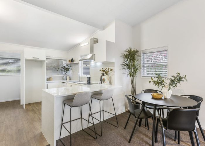  at 1/25 Pukerangi Crescent, Ellerslie, Auckland