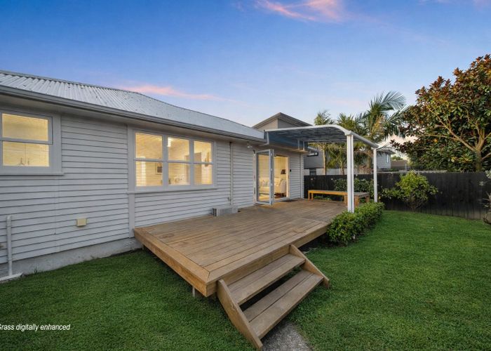  at 42C Vine Street, Mangere East, Manukau City, Auckland