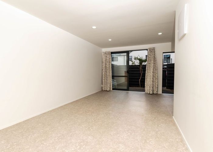  at 14/955 Mount Eden Road, Three Kings, Auckland