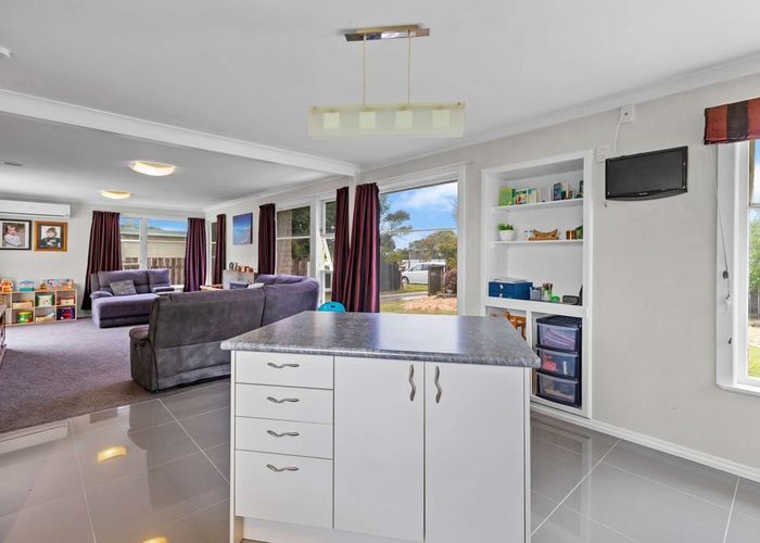  at 28 Mazengarb Road, Paraparaumu Beach, Paraparaumu