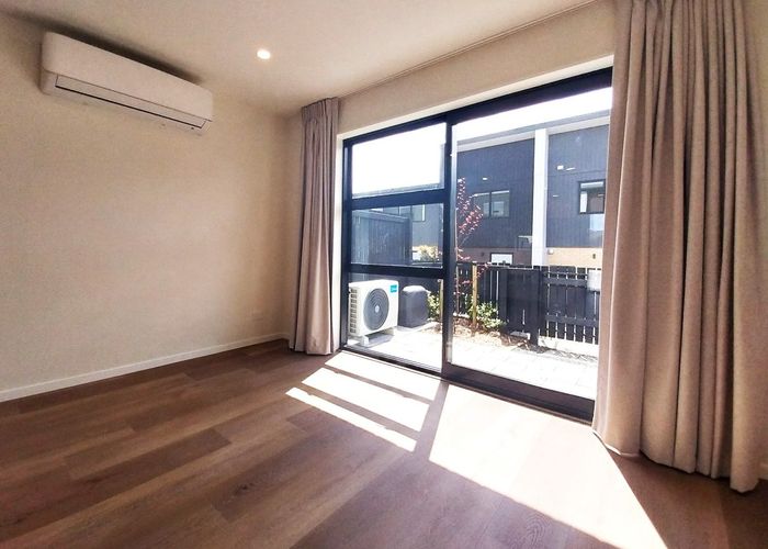  at Glen Eden, Waitakere City, Auckland