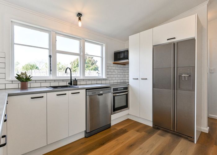  at 305A Frederick Street West, Mahora, Hastings