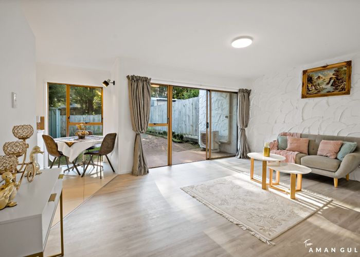  at 3/550 Glenfield Road, Glenfield, North Shore City, Auckland