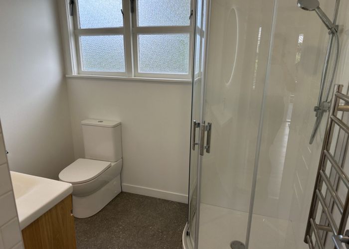 at 4/106 Nile Road, Milford, Auckland