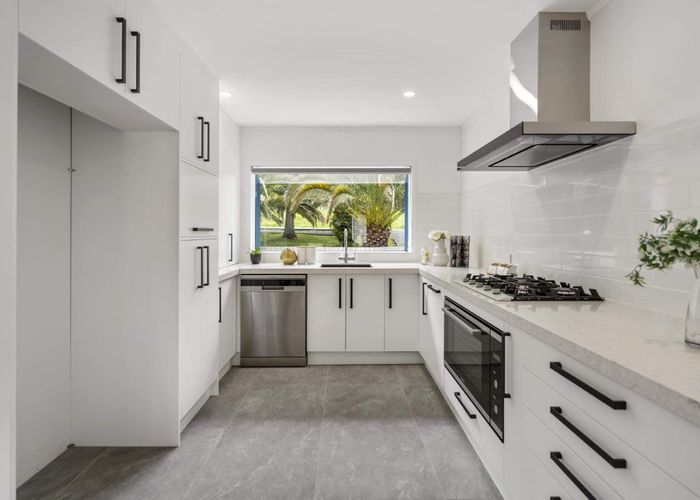  at 164 Pooks Road, Swanson, Auckland