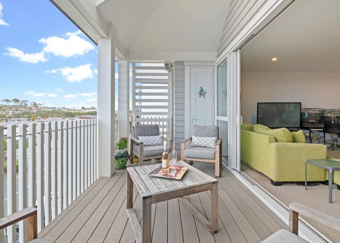  at 3 Stables Lane, Millwater, Rodney, Auckland