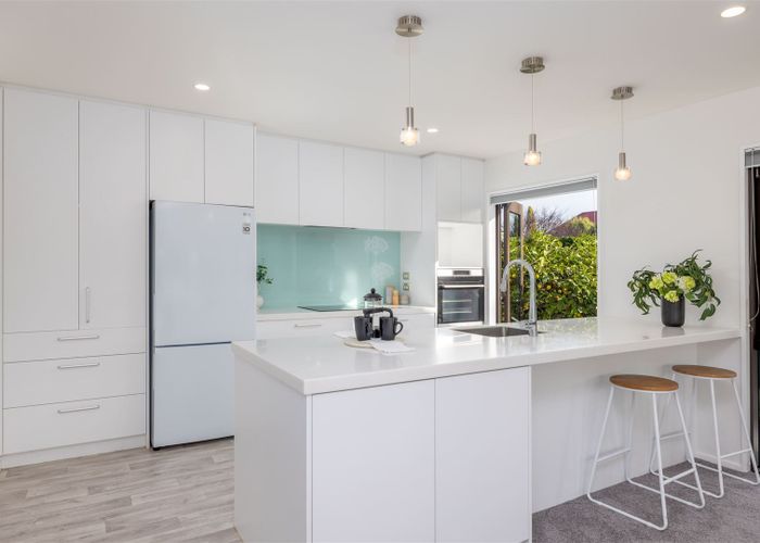  at 1/87 Merrin Street, Avonhead, Christchurch