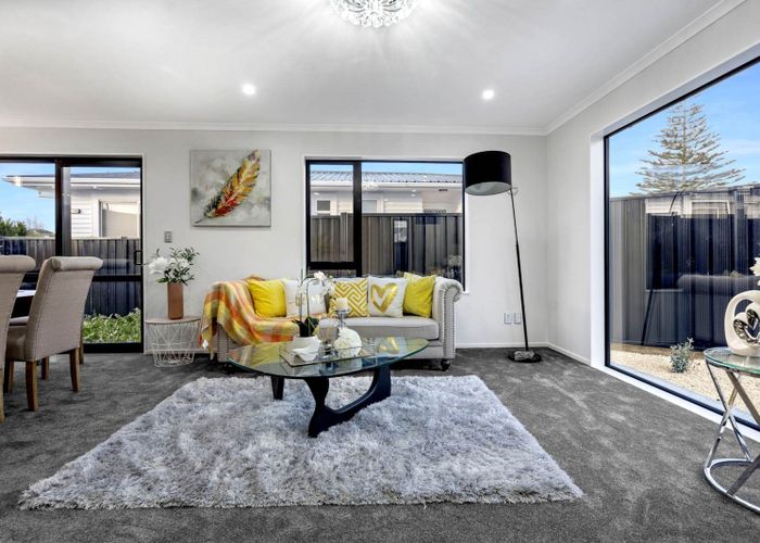  at 25A Steven Street, Mangere East, Auckland